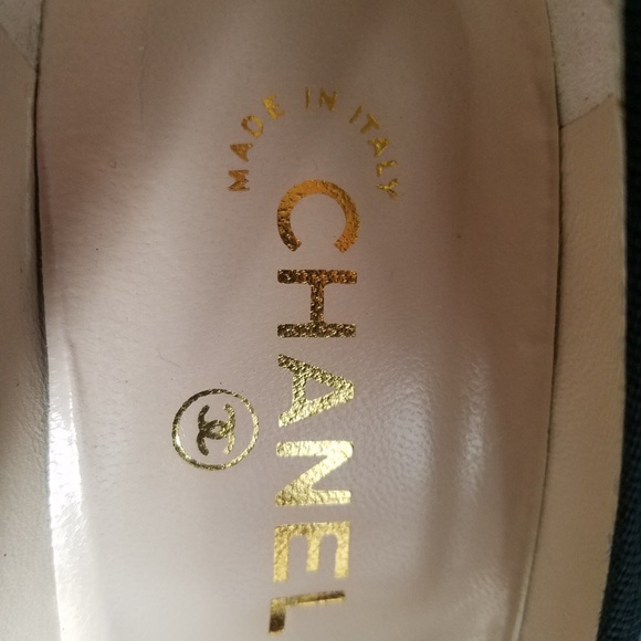 Classic CHANEL Black heels with bow - Picture 7 of 8